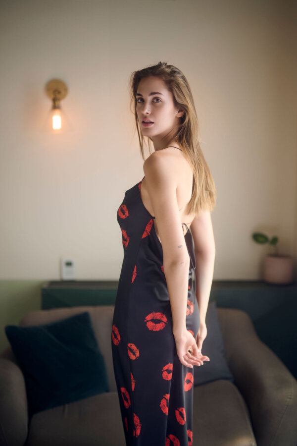 KISS DRESS - imagine 4