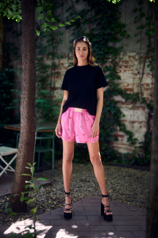 PINK LOVE SHORTS - imagine 3