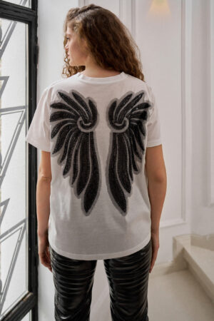 DREAM TOP WHITE - Topuri pentru femei în tendințe