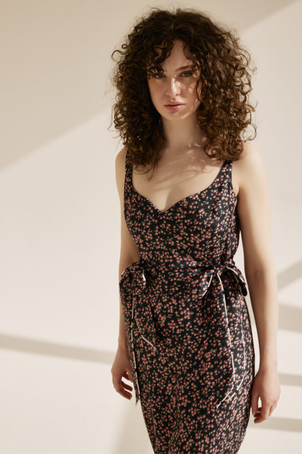 ROCHIE BLOOM